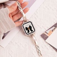 Bracelet de montre élégant pour femme Upro avec fermoir en D, compatible Apple Watch 44 40 45 41 42 38 mm, plaqué or rose