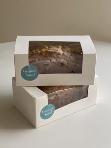 Cajas Reciclables para Pasteles y Donuts con Ventana Transparente, Papel de Arte con Laminado Brillante, Embalaje Seguro para Alimentos - Product Image 1