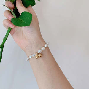 สร้อยข้อมือไข่มุกบาร็อคธรรมชาติ WENCHI ดีไซน์เชอร์รี่น่ารัก ทอง 14K ถักด้วยมือ ตัวล็อคแบบไม่ใช้เหล็ก ไข่มุกน้ำเย็น ขนาด 17 ซม. - Product Image 1