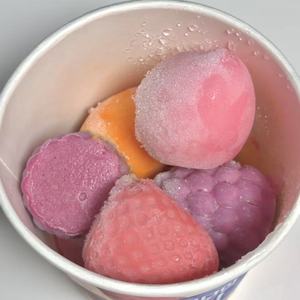 Glace Artisanale Surgelée en Forme de Mini-Fruits, Assortiment de 4 Saveurs (Mangue, Raisin, Pêche, Fraise) – Pack Mixte de Sucettes Glacées pour Enfants - Product Image 5