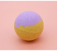 Set Hadiah Bola Mandi Garam Laut Alami 12 Buah dengan Minyak Esensial, Bunga Kering & Mandi Busa Relaksasi - Grosir