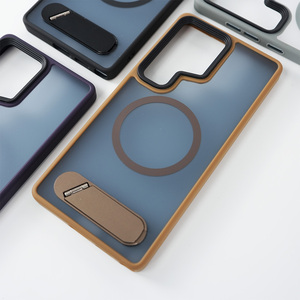 JOYPORODO B167 Étui de téléphone magnétique à la mode avec sensation de peau, antichoc, pour Samsung <span class=keywords><strong>S22</strong></span> S23 S24 S25 Ultra et iPhone - Product Image 1