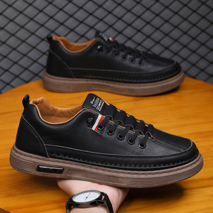 Chaussures décontractées tendance pour hommes 2025 – Nouveauté explosive – Baskets d'affaires en PU artificiel – Été – Imperméables – Bande élastique – Bout souple en caoutchouc - Product Image 3