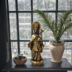 Figura de Resina de Jesús y María con el Niño, Escultura de la Virgen con el Niño, Decoración para el Hogar Católico, Acabado Bronce, Fundición en Frío - Product Image 4