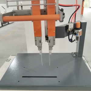 Distributeur de pinces élastiques semi-automatique pneumatique industriel en métal haute vitesse pour emballage de cartons, bois et jouets - Product Image 5