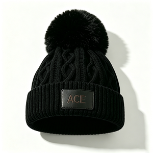 Bonnet en tricot rayé avec logo personnalisé ACE, pompon en fausse fourrure, design imprimé, 100% acrylique, unisexe, bonnet d'hiver - Product Image 4