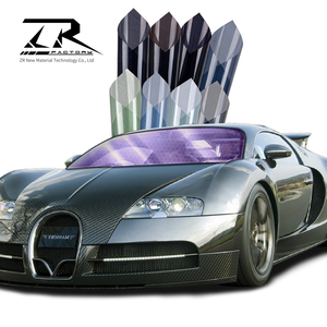 Film solaire pour vitres ZIRUI TG-YC 20% VLT 90% IRR avec protection UV, garantie 10 ans, pour vitre arrière de berline (style luxe) - Product Image 1