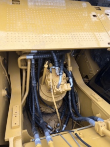 Stock Used CAT 325D2L Heavy Crawler Excavator 1.1m³ Standard <b>Bucket</b> CAT Original Hydraulic Pump <b>Cheap</b> Second Hand Machinery. - Product Image 5