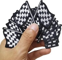 Patch brodé drapeau de course à carreaux noir et blanc, applique fanion de fin de course pour veste de motocross, chapeau, vêtements de sport automobile, DIY