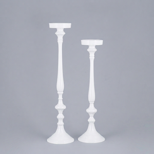 Décoration d'intérieur : Bougeoirs en fer blanc faits à la main pour centres de table de mariage, décoration de salon et de Noël - Product Image 1