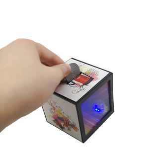 Illuminez les tours de tirelire magiques gros plan jouet magique tours de pièces enfants Flash tirelire tirelire magique - Product Image 2