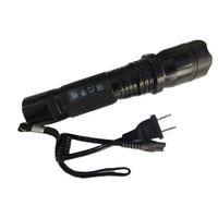 Lampe torche tactique LED de qualité militaire 1200 lumens, zoomable, étanche pour le camping et l'équipement de survie