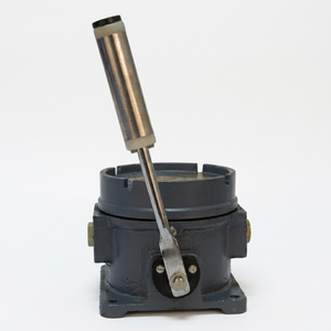 Interruptor de seguridad antidesalineación de banda transportadora de aluminio fundido IP65 ignífugo de alta resistencia para minería, cementerios y plantas de energía - Product Image 1
