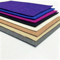 Feutre polyester aiguilleté ignifuge à faible émission de fumée, écologique, haute durabilité, pour la construction d'intérieurs automobiles