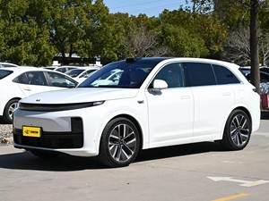 Li Auto L7 449 ch Véhicules à énergie nouvelle 1185 km d'autonomie EREV Batterie au lithium Voitures d'occasion Lixiang Li L7 SUV hybride <span class=keywords><strong>Voiture</strong></span> - Product Image 1