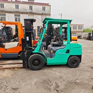 Montacargas Diésel Mitsubishi de 3.5 Toneladas de Segunda Mano, Motor Diésel, 4 Ruedas, Ecológico, Marca Japonesa, Capacidad de Carga de 3500 kg, Bajo Consumo - Product Image 4