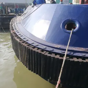 Vòng cung tugboat Fender kéo cao su Fender cho thuyền làm việc