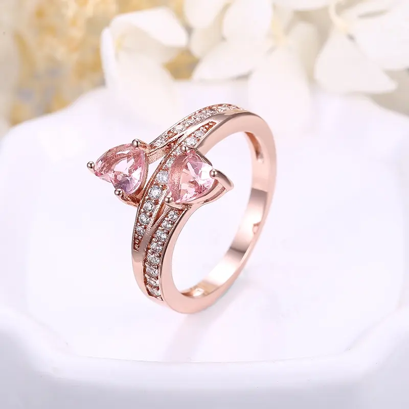 Sevena SAR7374 un estilo clásico y elegante punta ajuste anillo de latón en forma de corazón anillos de Zirconia de la India precio bajo