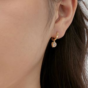 Dylam, fabricant de bijoux avec plus de 10 ans d'expérience, boucles d'oreilles pendantes en argent S925 hypoallergénique, forme cœur, zircone 5A brillante - Product Image 2