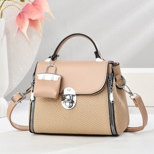 2026กระเป๋าถือผู้หญิงที่มีมูลค่าสูงกระเป๋ากระเป๋าถือชุดแฟชั่นกันน้ำ Crossbody Sacs หลักสำหรับผู้หญิง - Product Image 1