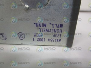 Relé de Silenciación de Alarma R4155A1002 Original Nuevo de Marca MP para PLC - Product Image 3