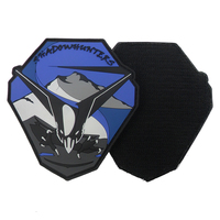Étiquettes en silicone gaufrées personnalisées imperméables avec fermeture auto-agrippante pour sacs d'extérieur, vêtements, chapeaux, patchs en caoutchouc PVC souple 3D