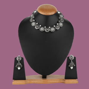 Ensemble de bijoux à l'aspect brillant avec collier complet, boucles d'oreilles à breloques pour cadeau de mariage, disponible au prix de gros - Product Image 4