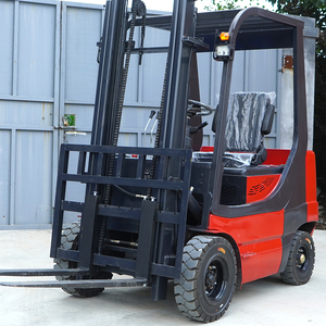 Vente en gros personnalisé 1,5 tonne 3 tonnes 4 tonnes de levage 2-6m 4x4 chariot élévateur à chargement automatique diesel avec d'autres accessoires - Product Image 1