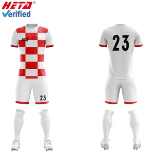 Ensemble de maillots de football personnalisés en gros, séchage rapide, design personnalisé, vêtements de football, vêtements d'entraînement, uniforme de football pour adultes - Product Image 6