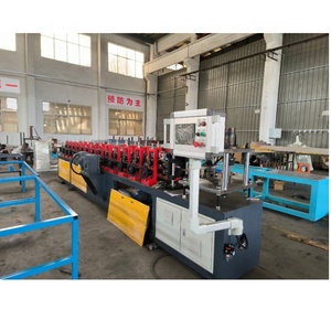 Machine à profiler <span class=keywords><strong>pour</strong></span> lattes de plafond en acier BTM G550 de 0,42 mm à 0,55 mm, populaire en Australie, avec un envergure supérieure de 22 mm - Product Image 1