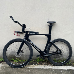 Vélo complet de triathlon Winowsports Carbon TT 22 vitesses à disque TT119 R7020 avec jeu de roues en fibre TT119 Vélo de triathlon en carbone TT119 - Product Image 2
