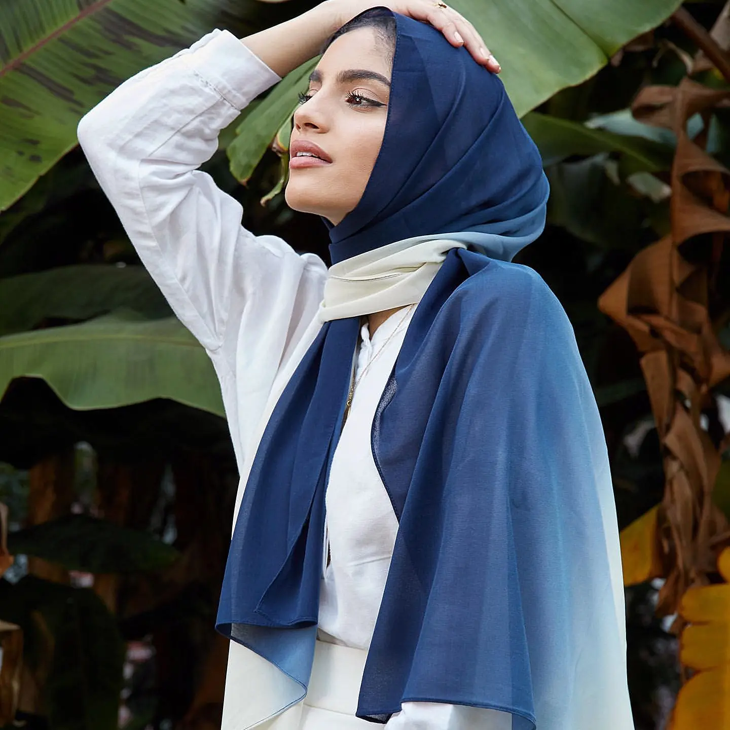 <span class=keywords><strong>Hijab</strong></span> en coton froissé 10 couleurs unies, nouveau produit, <span class=keywords><strong>hijab</strong></span> style fantastique, adressable, vente en gros