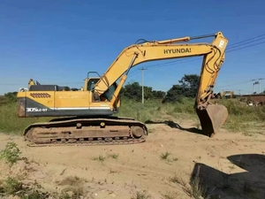 Excavadora de cadenas Hyundai 305LC-9 con motor Hyundai y cucharón de 1.3 m³ de capacidad, excavadora de clase 30 toneladas - Product Image 2