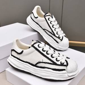 Chaussures de sport unisexes de créateur originales, style décontracté de luxe, chaussures plates en toile, chaussures de marche pour femmes de qualité supérieure - Product Image 6