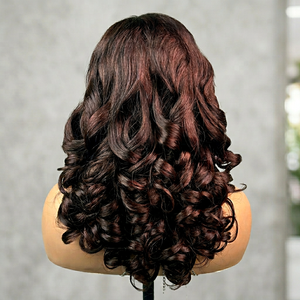 Perruque de cheveux naturels bouclés et volumineux, cheveux bruts super double drawn, closure 5x5, couleur marron - Product Image 1