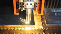 Mesin Pemotong Laser CNC Daya Tinggi 30kW dengan Penutup Pelindung dan Meja Ganda Harga Mesin Pemotong Laser Serat