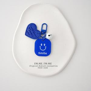 Impression double face Bords lisses Formes tendance Service OEM Porte-clés en acrylique Conceptions multiples Porte-clés en acrylique - Product Image 5