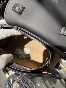 กระเป๋าถือหนังแท้ลาย<span class=keywords><strong>ลิ้นจี่</strong></span>แบบสั่งทำ OEM ODM สำหรับผู้หญิง ดีไซน์มินิมอล กระเป๋าสะพายไหล่ ความจุเยอะ กระเป๋าครอสบอดี้ - Product Image 4