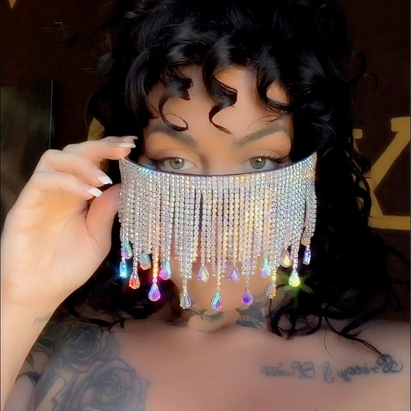 New Arrival 2021 Luxury Fashion Punk Oversized Sunglasses Women Tassel Crystal Diamond Sunglasses