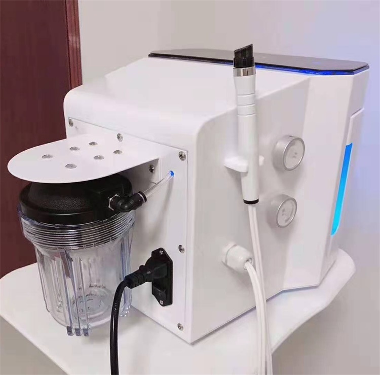 Dermabell Spa Aqua Jet Peel - Deep Cleansing Facial Machine