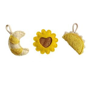 Nouvel ensemble de trois jouets à mâcher pour chats en forme de fleurs, de croissants et de dumplings aux œufs, pour le nettoyage des dents, avec herbe à chat - Product Image 2
