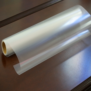 Película Mate Impermeable para Impresión de Tinta; PET; Película Transparente para Impresión de Tinta (Mate); Impresión Textil y Serigrafía - Product Image 1
