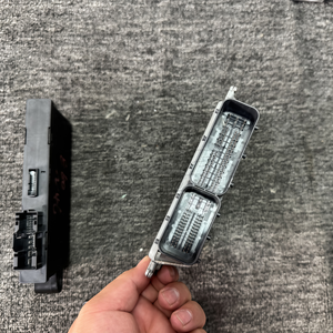 Modul <span class=keywords><strong>ECU</strong></span> DME CAS3 untuk BMW N52 E70 X5 V80 Unit Kontrol Mesin Terprogram Sebelumnya Satu Set Modul Mesin Sistem Pengaktifan - Product Image 5