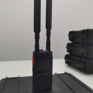 20M-8GHz 휴대용 UAV 드론 신호 탐지기, 초광대역 3-5km 탐지 거리, 보안 보호용 - Product Image 3