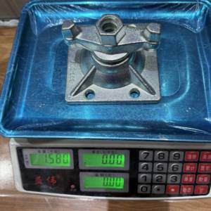 Tuerca de Anclaje Forjada para Carga Pesada, Galvanizada en Caliente, 117 mm, Base Reforzada, para Acueducto Hidráulico - Product Image 3
