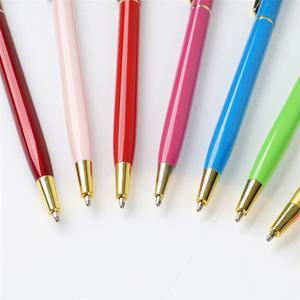 Bolígrafo de metal delgado promocional Bolígrafos de oro de hotel multicolor personalizados para regalos y estudiantes - Product Image 2