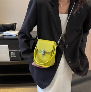 Girls' Easy Carry Small <strong>Bags</strong> Ins Hot Fashion Ladies <strong>Mobile</strong> <strong>Bags</strong> Simple Designs Women square Handbags Wholesale for 2024 Summer - Product Image 1