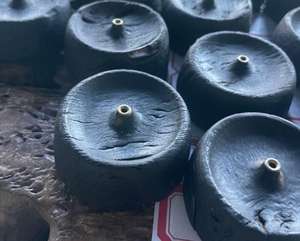 Porta Incienso de Madera Reutilizable Tallado a Mano para Decoración del Hogar - Product Image 1