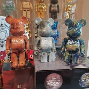 Bearbrick 400% Version Haute Qualité de la Surface Terrestre la Plus Forte de la Lune et du <span class=keywords><strong>Mars</strong></span>, Bloc Bear Violence Bear Kwas en Résine, Cadeau Artisanal - Product Image 5