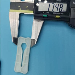 Accessoires médicaux pour animaux: clips transparents blancs, clips pour arrêter l'eau, accessoires de perfusion en plastique PE - Product Image 4